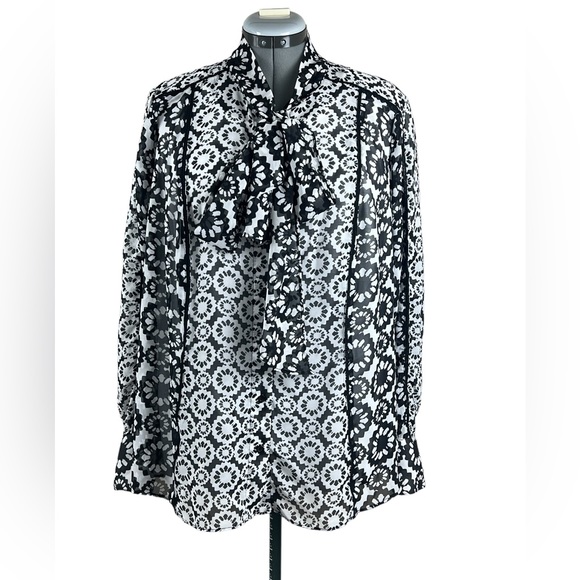 Lane Bryant Women’s Sheer Button Down Blouse with Neck Tie Size 18/20 - Picture 1 of 9